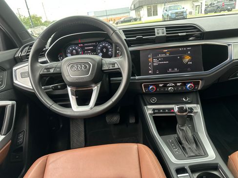 Used 2022 Audi Q3 2.0T Premium w/ Convenience Package AWD/4WD image 15