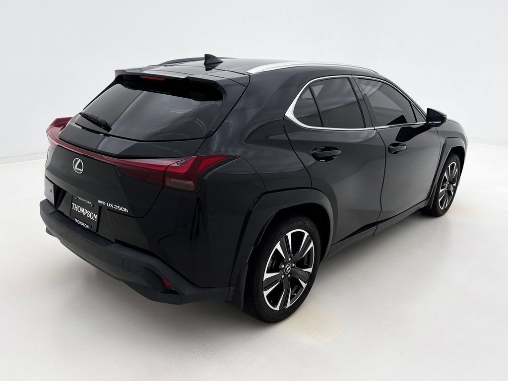 Used 2023 Lexus UX 250h AWD w/ Premium Package image 7
