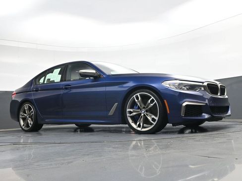 Used 2020 BMW M550i xDrive w/ Premium Package AWD/4WD image 26