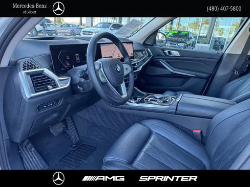 Used 2026 BMW X7 xDrive40i AWD/4WD image 8