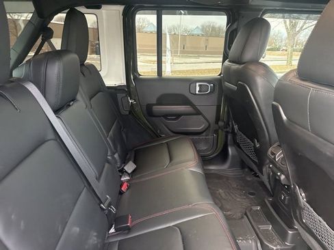 Used 2024 Jeep Wrangler Unlimited Rubicon image 13