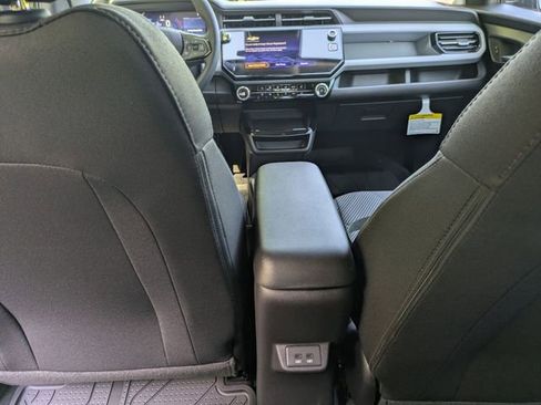 New 2027 Chevrolet Bolt LT w/ Comfort Package image 25