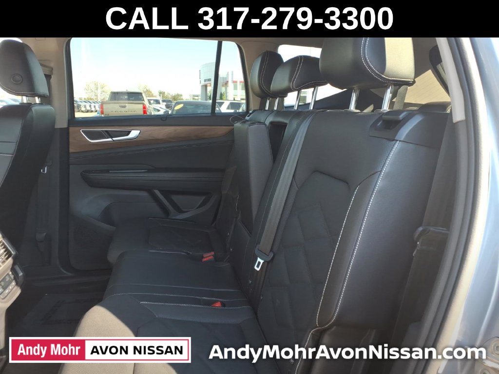 Used 2024 Volkswagen Atlas SE AWD/4WD image 36