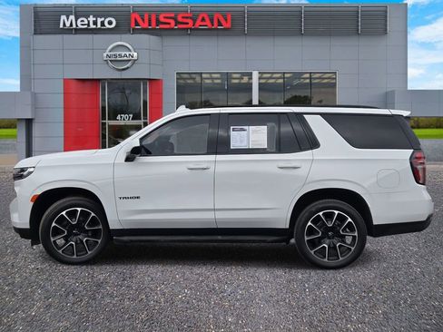 Used 2023 Chevrolet Tahoe RST image 3