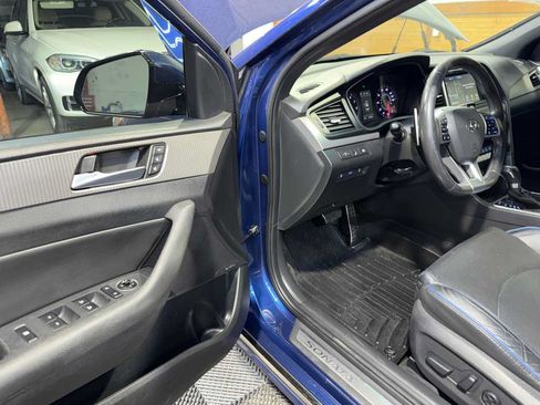 Used 2019 Hyundai Sonata Limited FWD image 16