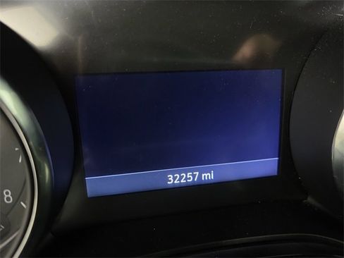 Used 2023 Buick Encore GX Select image 16