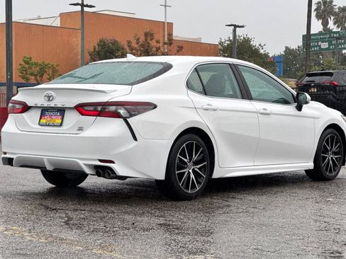 Used 2024 Toyota Camry SE w/ Cold Weather Package image 4