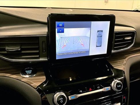 Used 2023 Ford Explorer Limited w/ Equipment Group 301A image 27