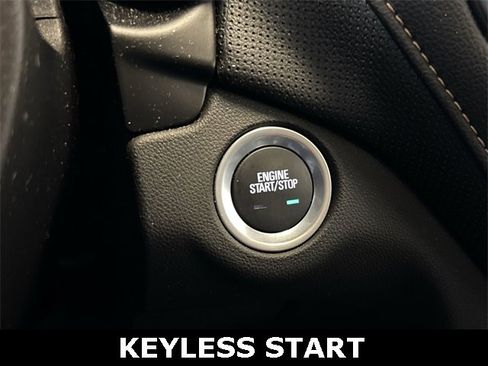 Certified 2021 Chevrolet Equinox Premier image 17