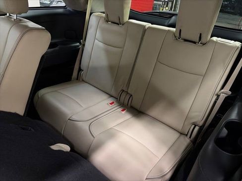 Used 2017 INFINITI QX60 AWD w/ Premium Plus Package image 28