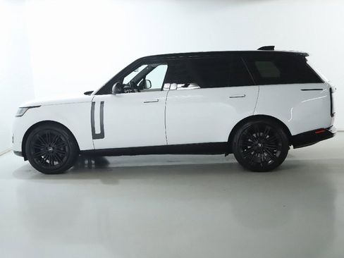 Certified 2022 Land Rover Range Rover Long Wheelbase SE image 4