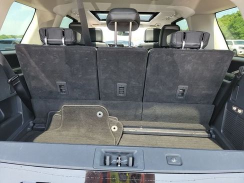 Used 2025 Ford Expedition Platinum AWD/4WD image 19