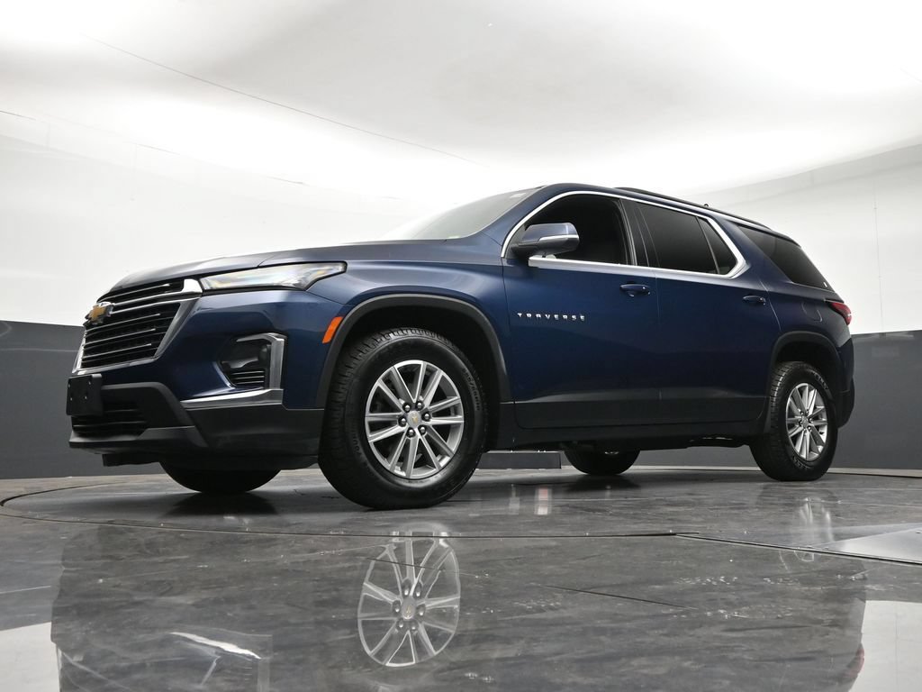 Certified 2023 Chevrolet Traverse LT w/ LPO, Floor Liner Package AWD/4WD image 24