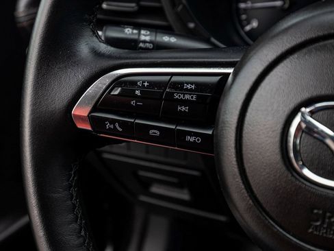 Used 2025 MAZDA MAZDA3 s image 22