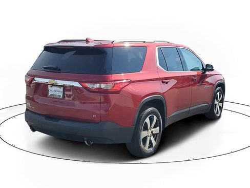 Certified 2019 Chevrolet Traverse LT w/ LT Premium Package AWD/4WD image 4