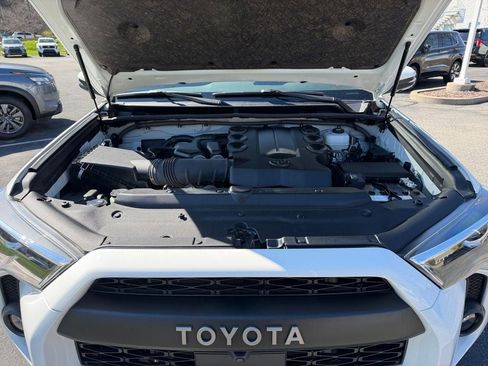 Certified 2024 Toyota 4Runner TRD Pro image 31