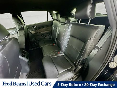 Used 2023 Volkswagen Atlas Cross Sport SE AWD/4WD image 30