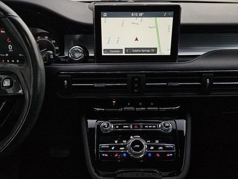 Used 2020 Lincoln Corsair FWD w/ Premium Package image 12