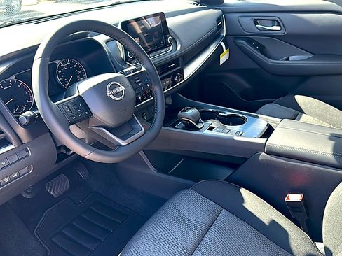 New 2026 Nissan Rogue SV image 9