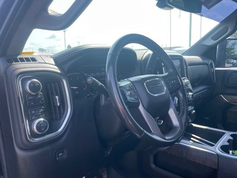 Used 2022 GMC Sierra 2500 Denali AWD/4WD image 9