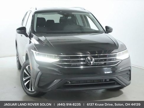 Used 2024 Volkswagen Tiguan S AWD/4WD image 2