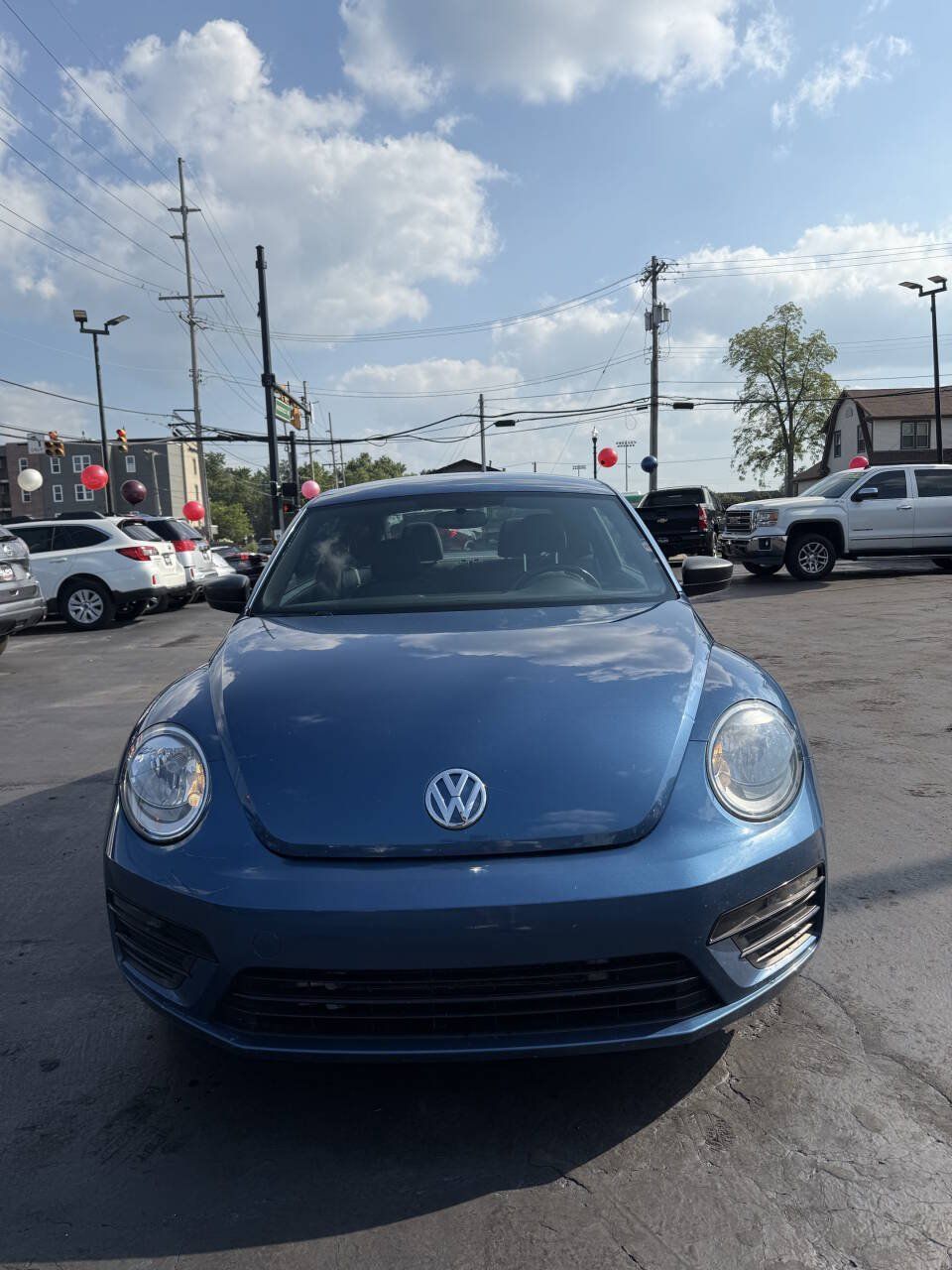 Used 2018 Volkswagen Beetle 2.0T S FWD image 2