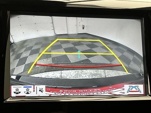 Used 2019 Toyota Camry SE image 5