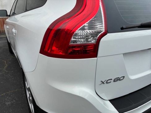 Used 2010 Volvo XC60 3.2 image 35