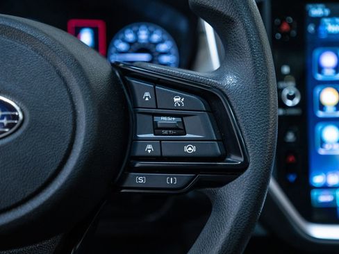 Used 2024 Subaru Crosstrek 2.0i Premium image 20