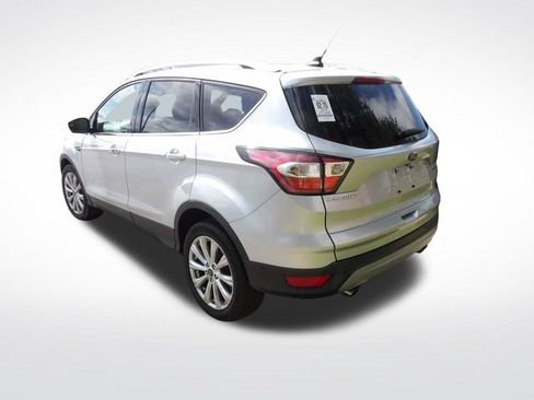Used 2018 Ford Escape Titanium FWD image 12