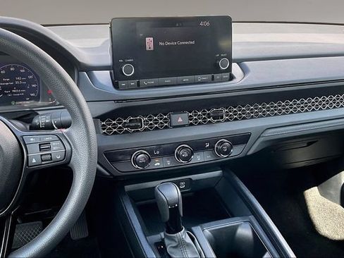 Used 2023 Honda Accord LX image 9