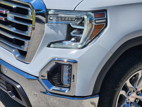Used 2021 GMC Sierra 1500 SLT AWD/4WD image 26