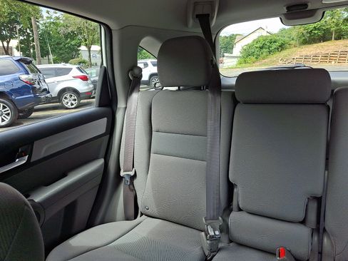 Used 2011 Honda CR-V LX image 18