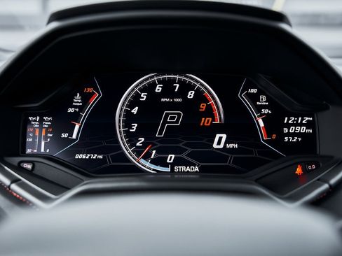 Used 2023 Lamborghini Huracan EVO image 59