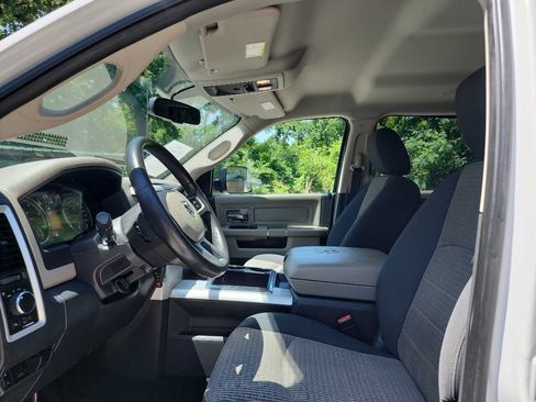 Used 2011 RAM 2500 SLT w/ Luxury Group AWD/4WD image 19
