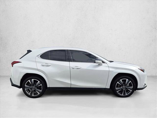 Used 2024 Lexus UX 250h FWD w/ Premium Package image 4