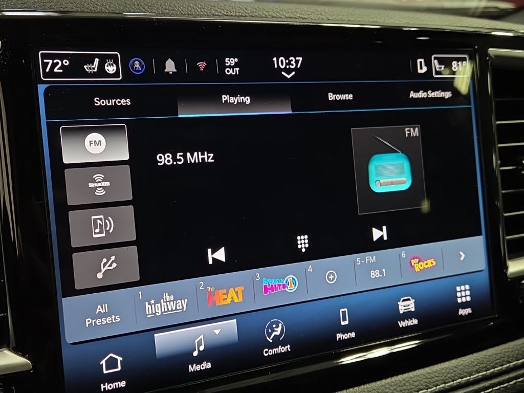 New 2026 Chrysler Pacifica Select w/ S Appearance Package FWD image 18