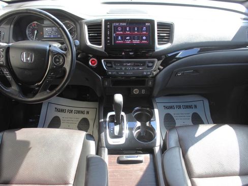 Used 2019 Honda Ridgeline Black Edition image 18