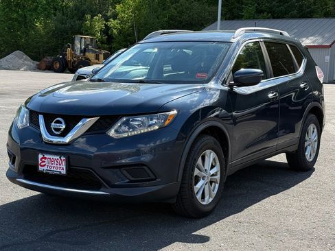 Used 2016 Nissan Rogue SV AWD/4WD image 1