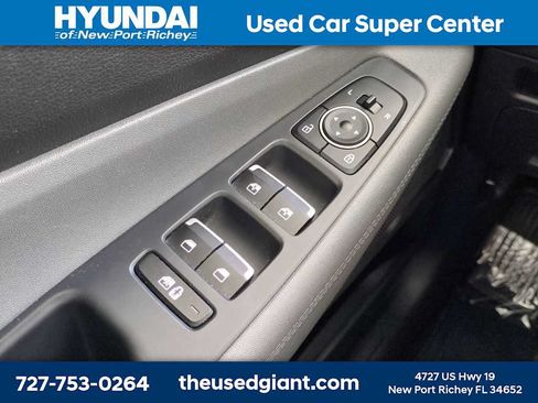 Used 2023 Hyundai Santa Fe SEL FWD image 28