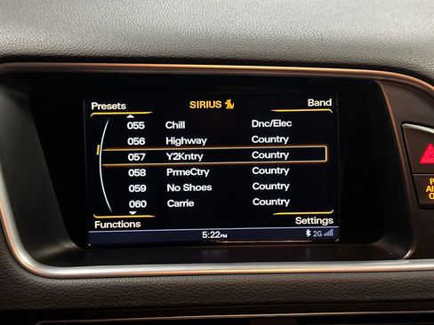 Used 2017 Audi SQ5 Premium Plus w/ Technology Package image 36