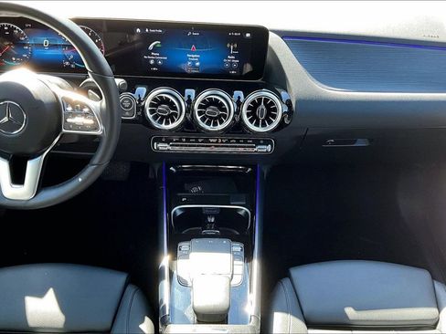 Used 2023 Mercedes-Benz GLA 250 4MATIC image 24