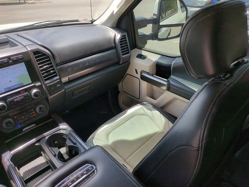 Used 2020 Ford F250 Limited w/ FX4 Off-Road Package AWD/4WD image 16