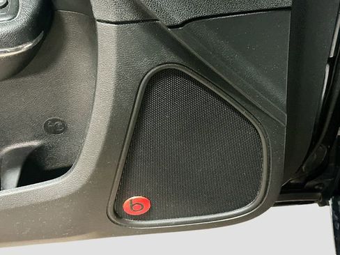 Used 2014 Dodge Charger SXT image 18