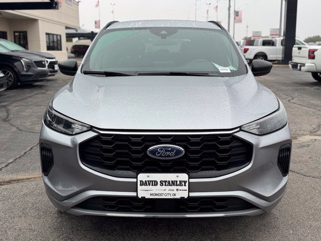 Used 2024 Ford Escape ST-Line AWD/4WD image 2