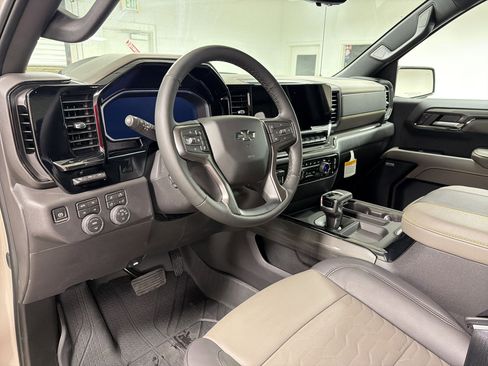New 2026 Chevrolet Silverado 1500 ZR2 AWD/4WD image 3