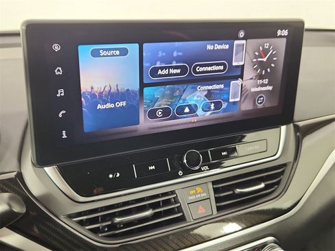 New 2025 Nissan Altima 2.5 SR w/ SR Premium Package image 18