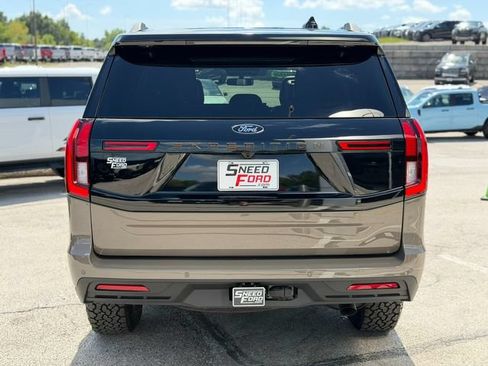 Used 2026 Ford Expedition Tremor AWD/4WD image 6