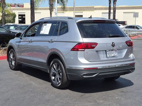 Used 2022 Volkswagen Tiguan SE AWD/4WD image 8