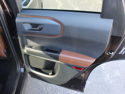 Used 2021 Ford Bronco Sport Outer Banks AWD/4WD image 13